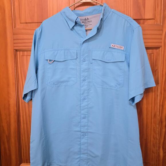 Realtree Other - Realtree Fishing Shirt baby blue lightweight! Size M (Preloved)